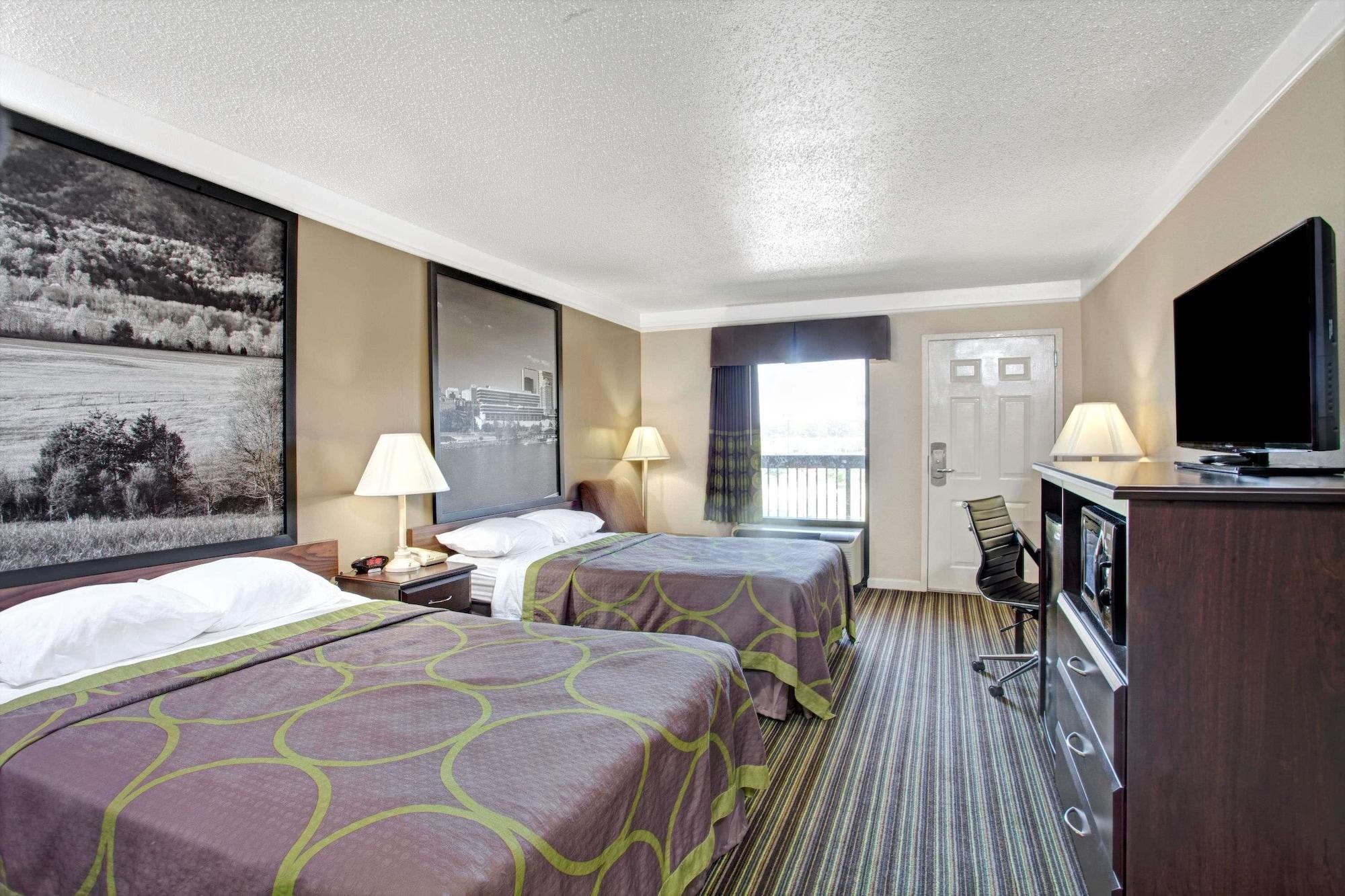 Super 8 By Wyndham Knoxville East Dış mekan fotoğraf