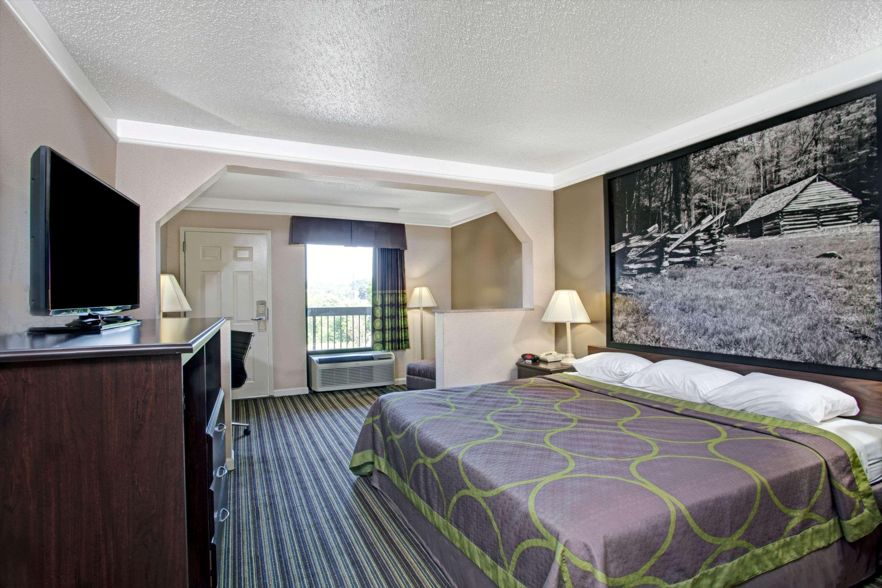 Super 8 By Wyndham Knoxville East Dış mekan fotoğraf